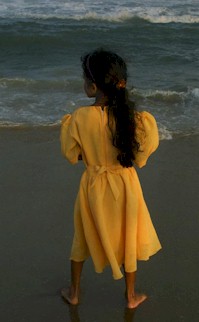 girlyellowdress.jpg (15084 bytes)